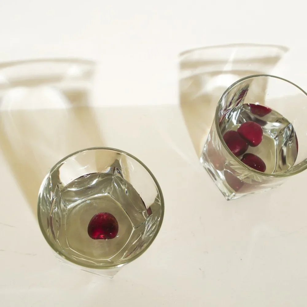 Clear Pair Short Swirl Glasses